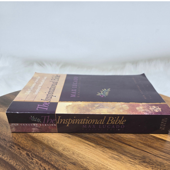 The Inspirational Bible: Life Lessons from the Inspired Word of God Max Lucado - Picture 2 of 7